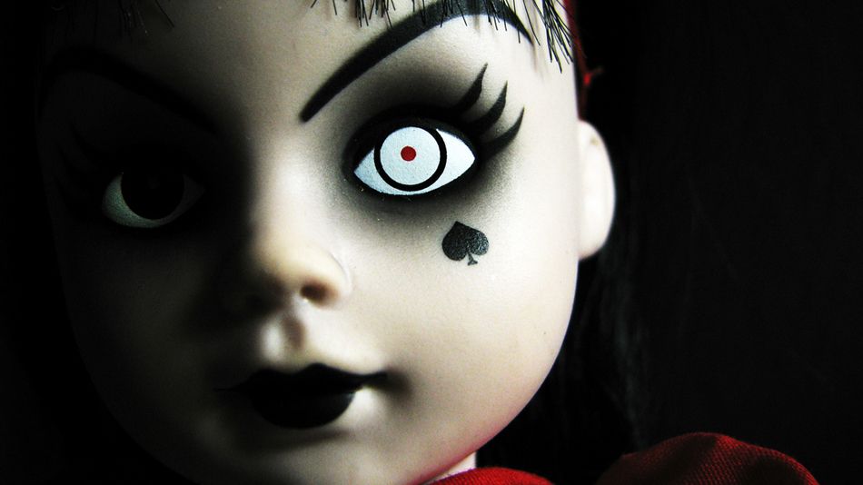 7 Living Dead Dolls That Will Have You Looking Under The Bed
